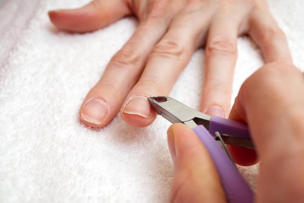 Cutícula uñas